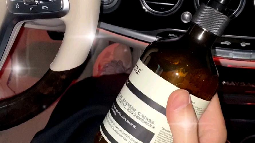 探秘男士肌膚護(hù)理的必要性和重要性